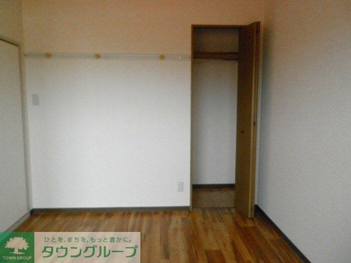 メゾン・フラワーヒルの物件内観写真