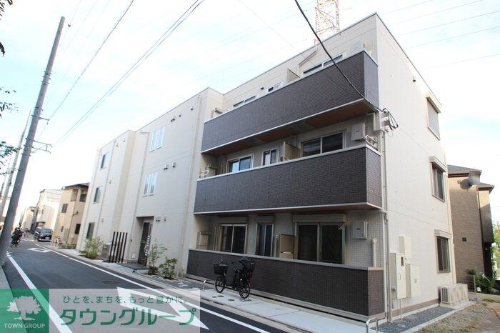 セレスティア六町IIIの物件外観写真