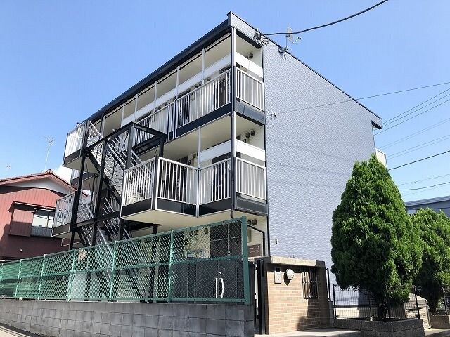 レオパレスＣｕｒａｔｉｆの物件外観写真