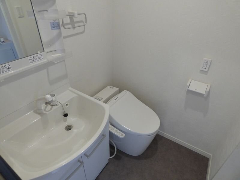 フィオーレ勝田台の物件内観写真