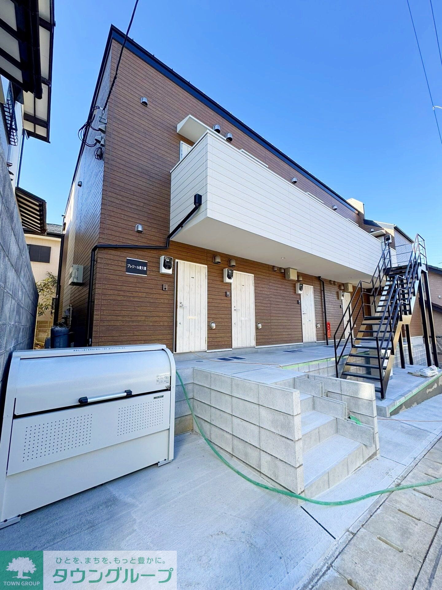 プレジール星久喜の物件外観写真