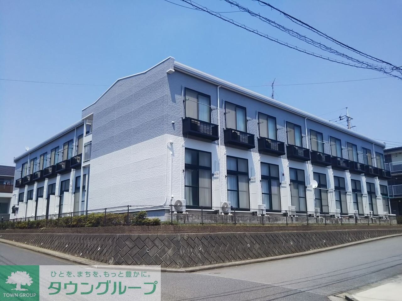 レオパレスコンフォートフレアの物件外観写真