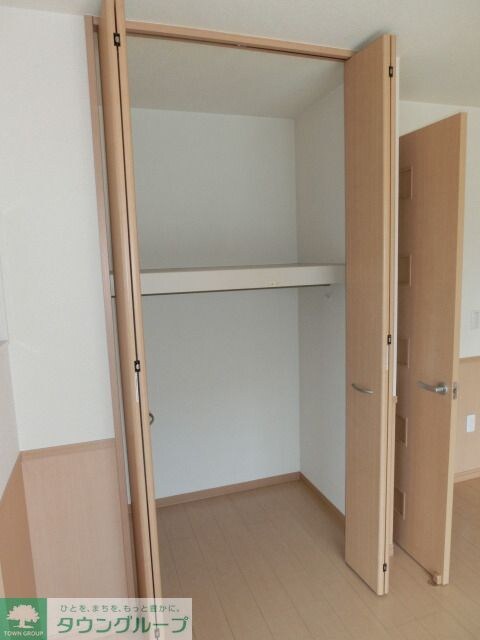 クリスタルエトワール　の物件内観写真