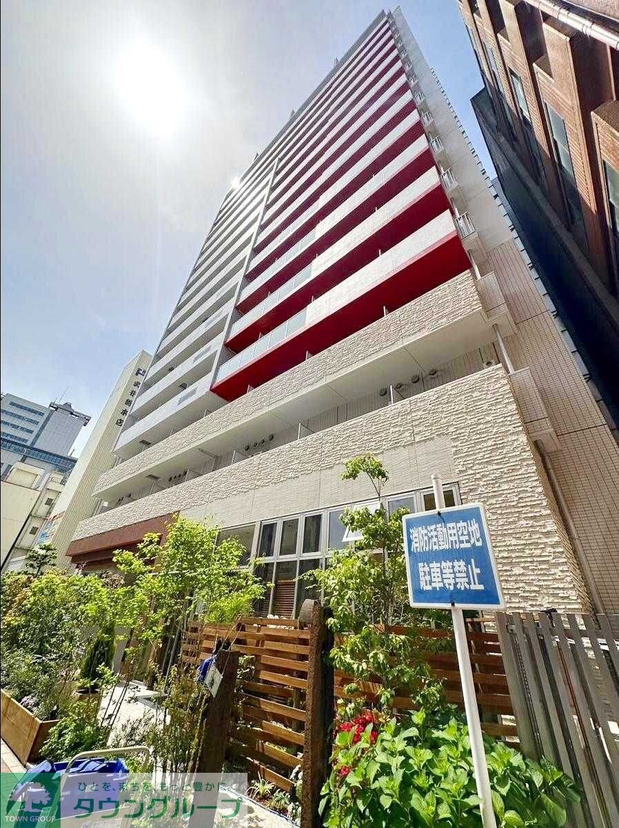 Royjent Parks千葉中央（ロイジェントパークス）の物件外観写真