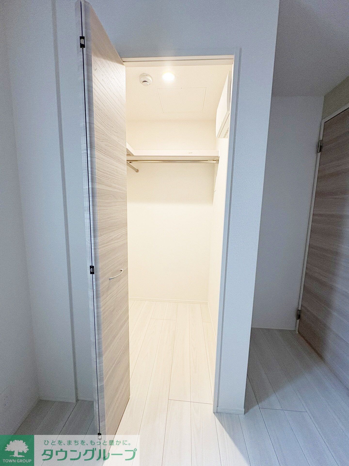 GRAND　MAISON　NISHICHIBAの物件内観写真