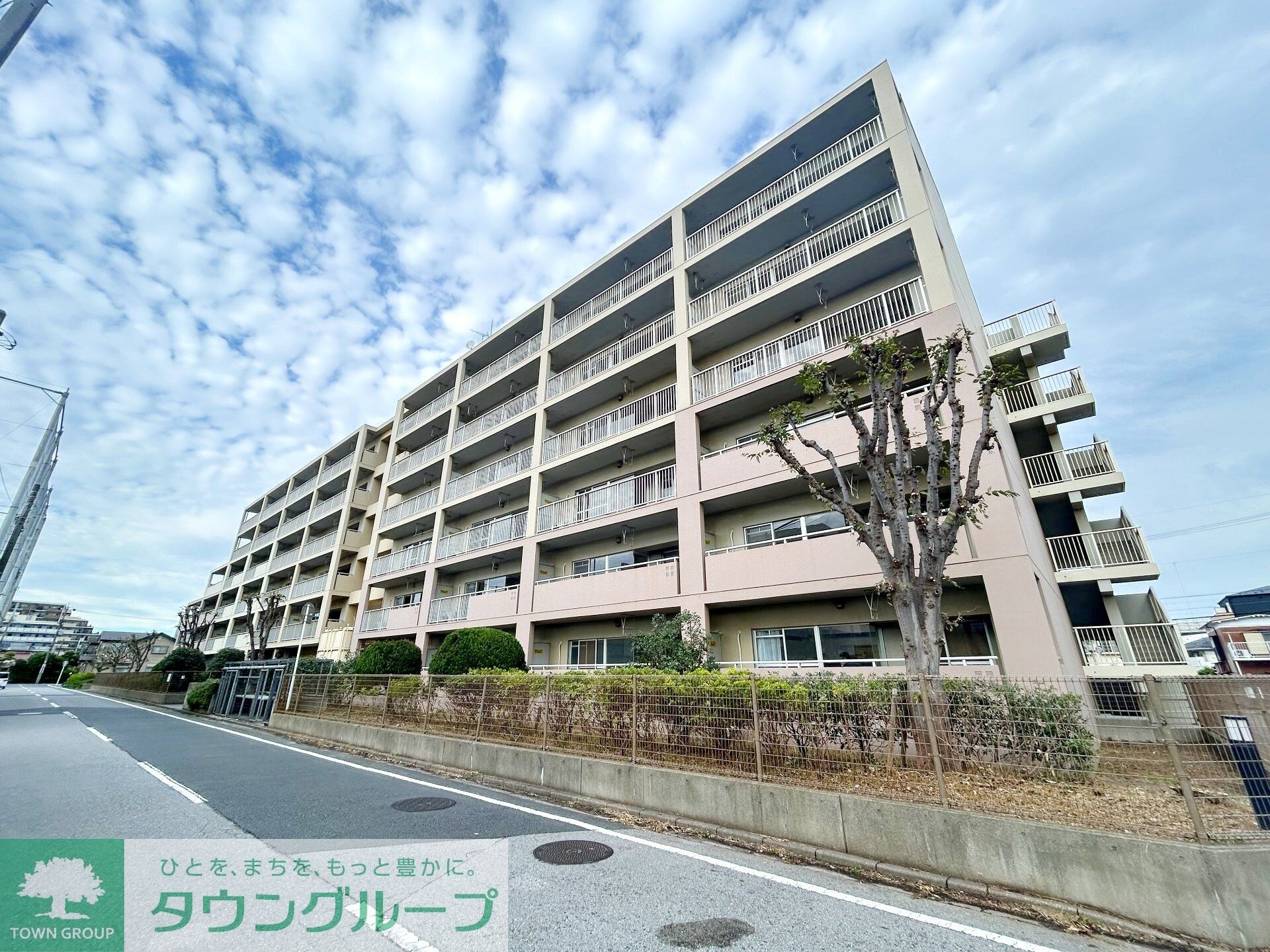 テレパレス西千葉の物件外観写真