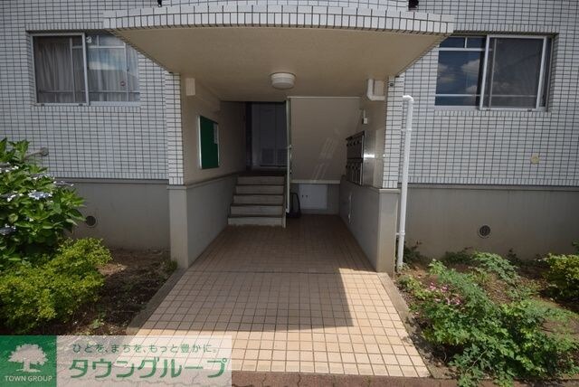 メゾンベルウッドの物件内観写真