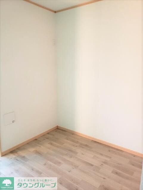 ティアラ緑が丘IIIの物件内観写真