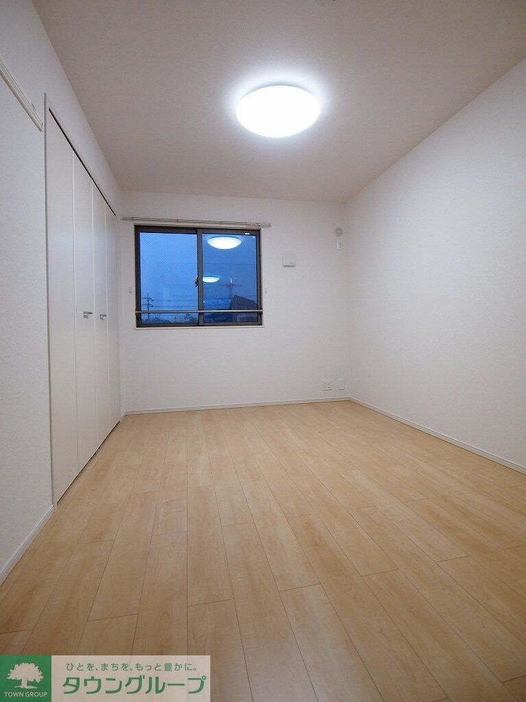 ネオ・ドゥーエの物件内観写真