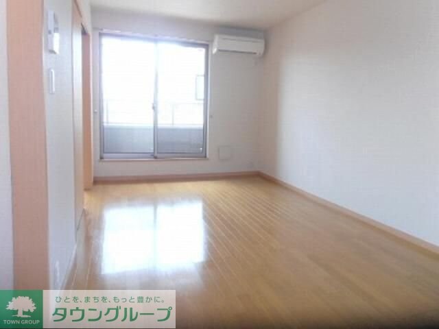 ブリーズ東海神Ａの物件内観写真