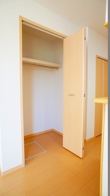 クラスターヒル・IIの物件内観写真