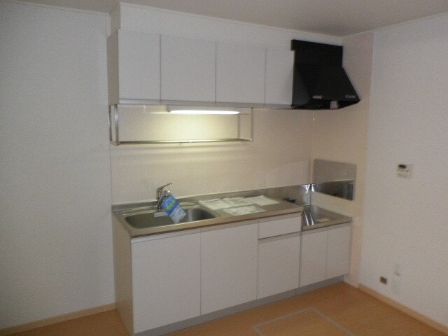 メゾン　フォレスティア　Ａの物件内観写真