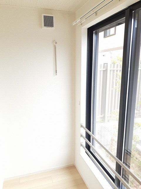 Ｇｒａｃｅ　ｍｏｂａｒａ　Ａの物件内観写真