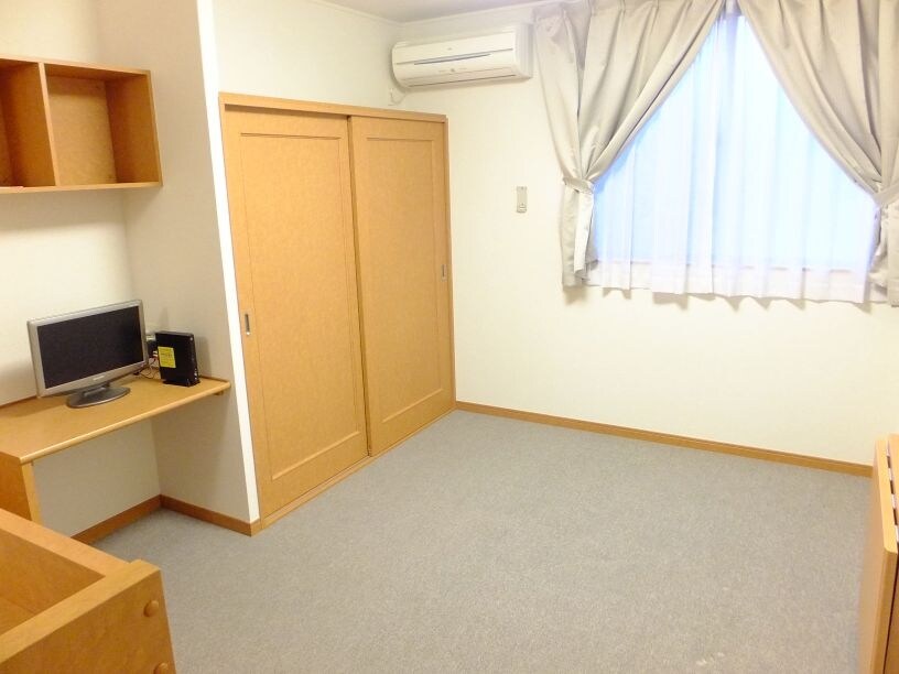 レオパレスヤチヨの物件内観写真