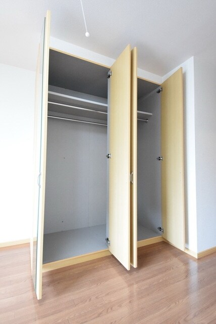 ティアラの物件内観写真