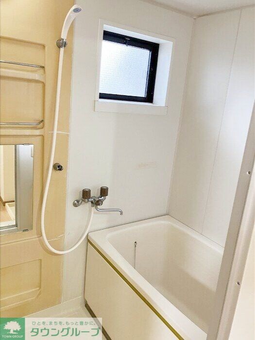 ファミールタヤマ　Ａの物件内観写真