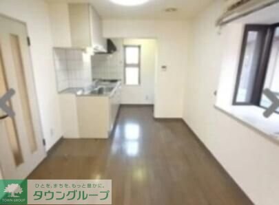 ドゥエル　イーストの物件内観写真