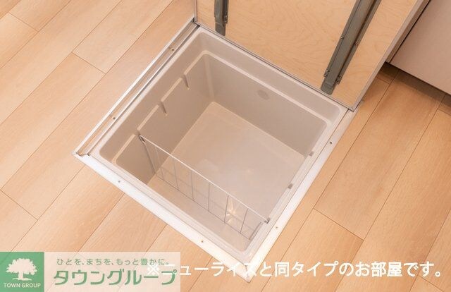 プラドールIIIの物件内観写真