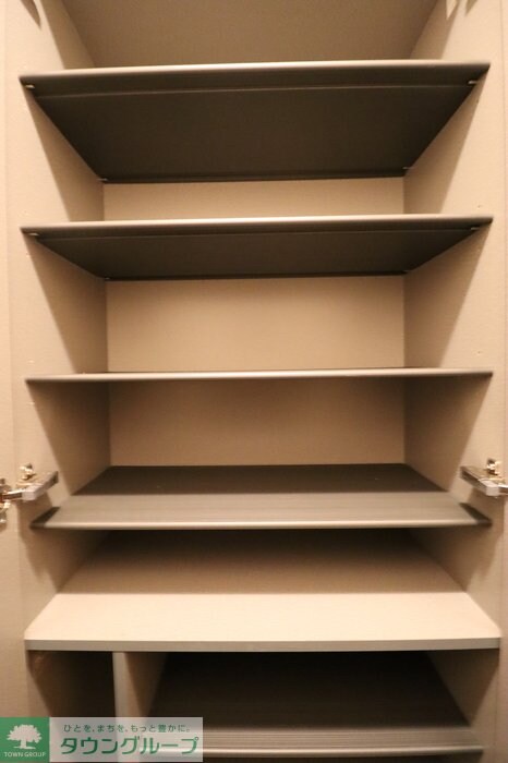 ピーノフォーリア　弐番館の物件内観写真