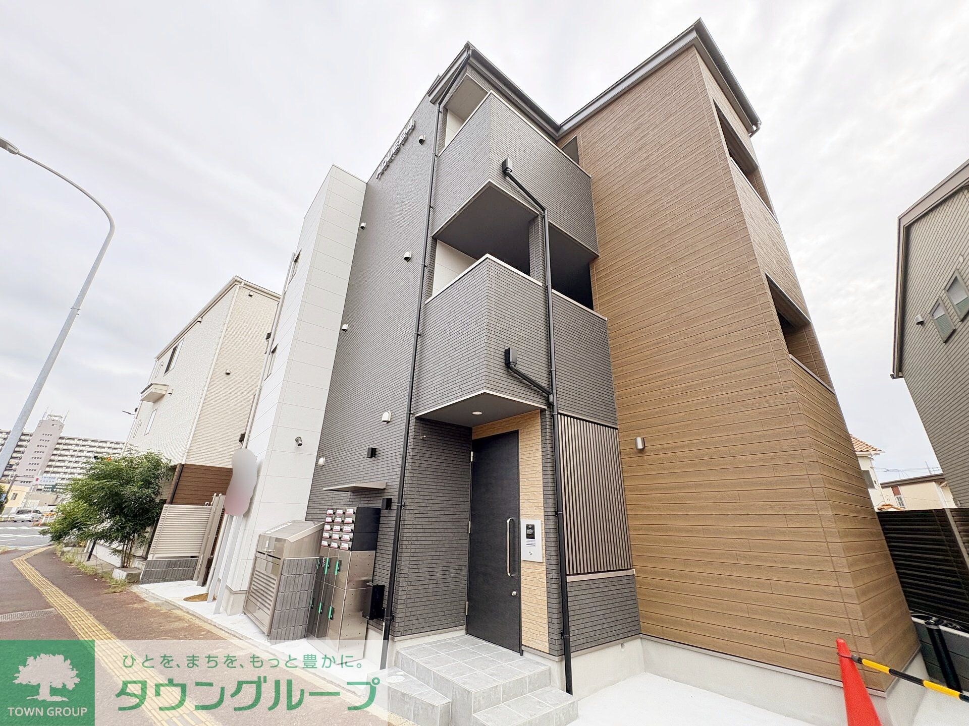 AQUE24の物件外観写真