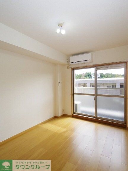 カーサ・ソレアードIIの物件内観写真