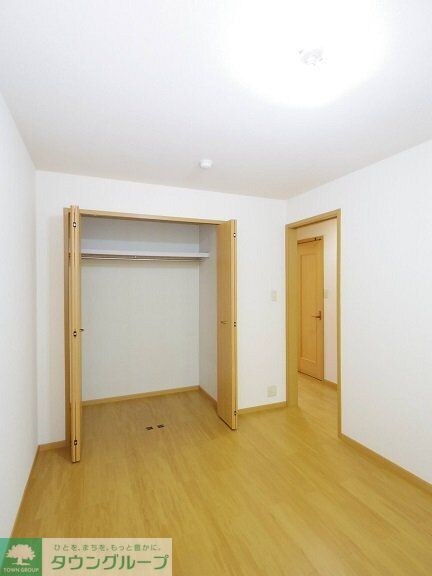 カーサ・ソレアードIIの物件内観写真