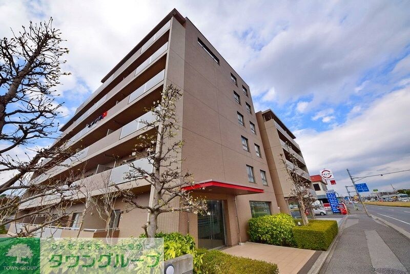 ファーストコート　の物件外観写真