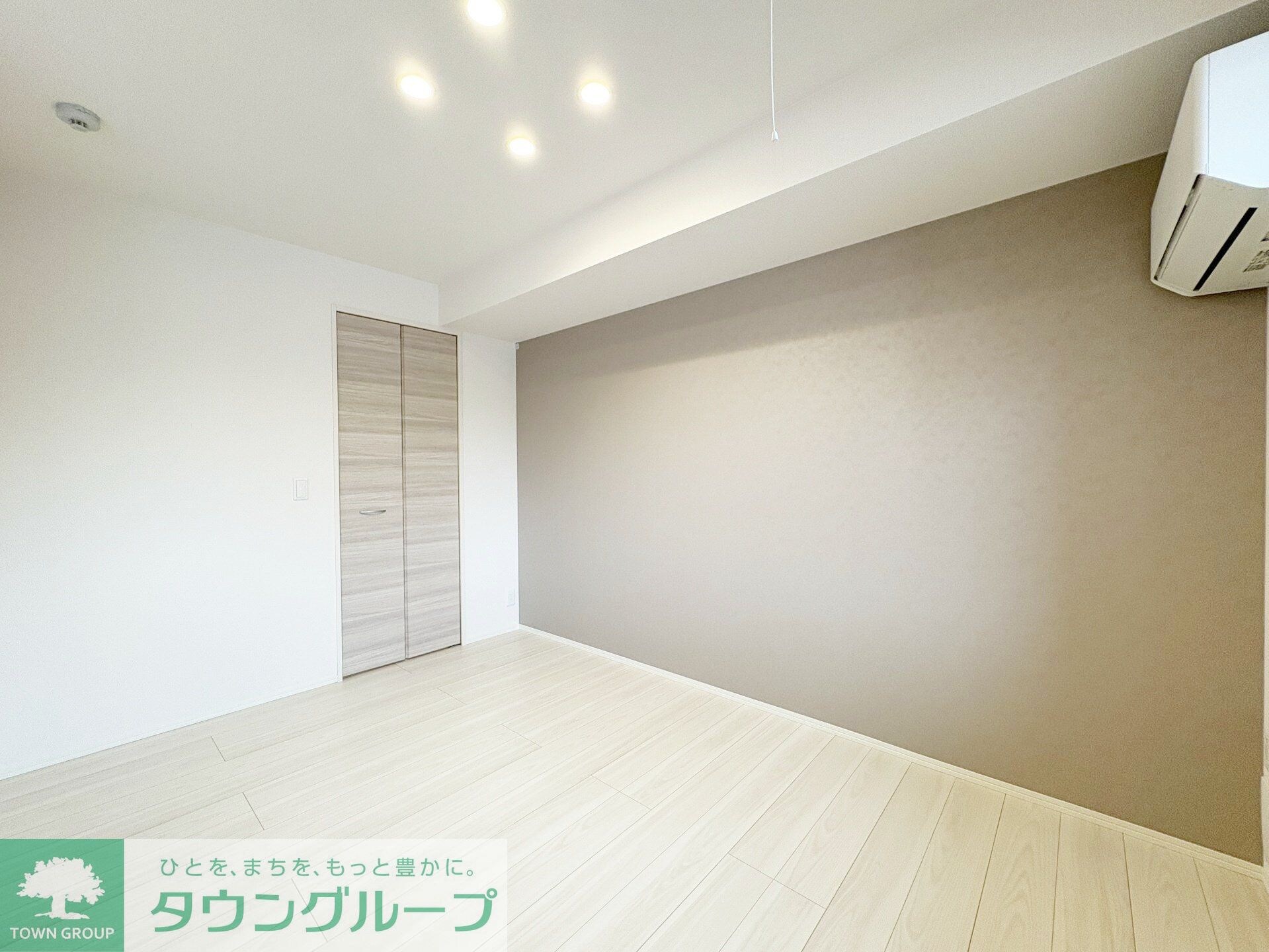 Ｄ-カヴェリ本千葉の物件内観写真