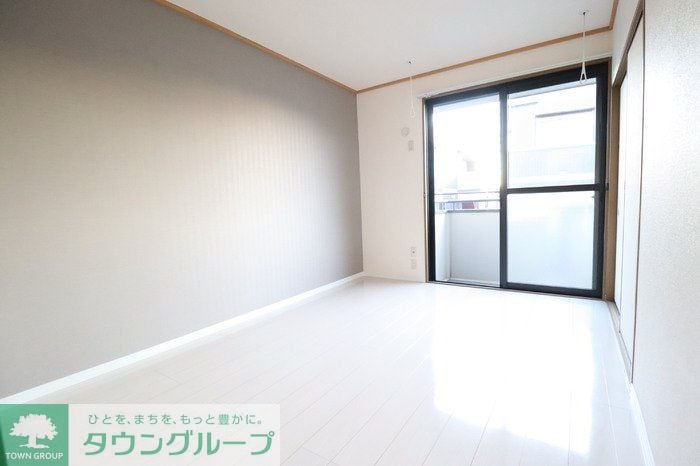 パレドリュンヌの物件内観写真