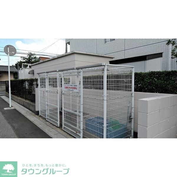 メゾンベルウッドの物件内観写真