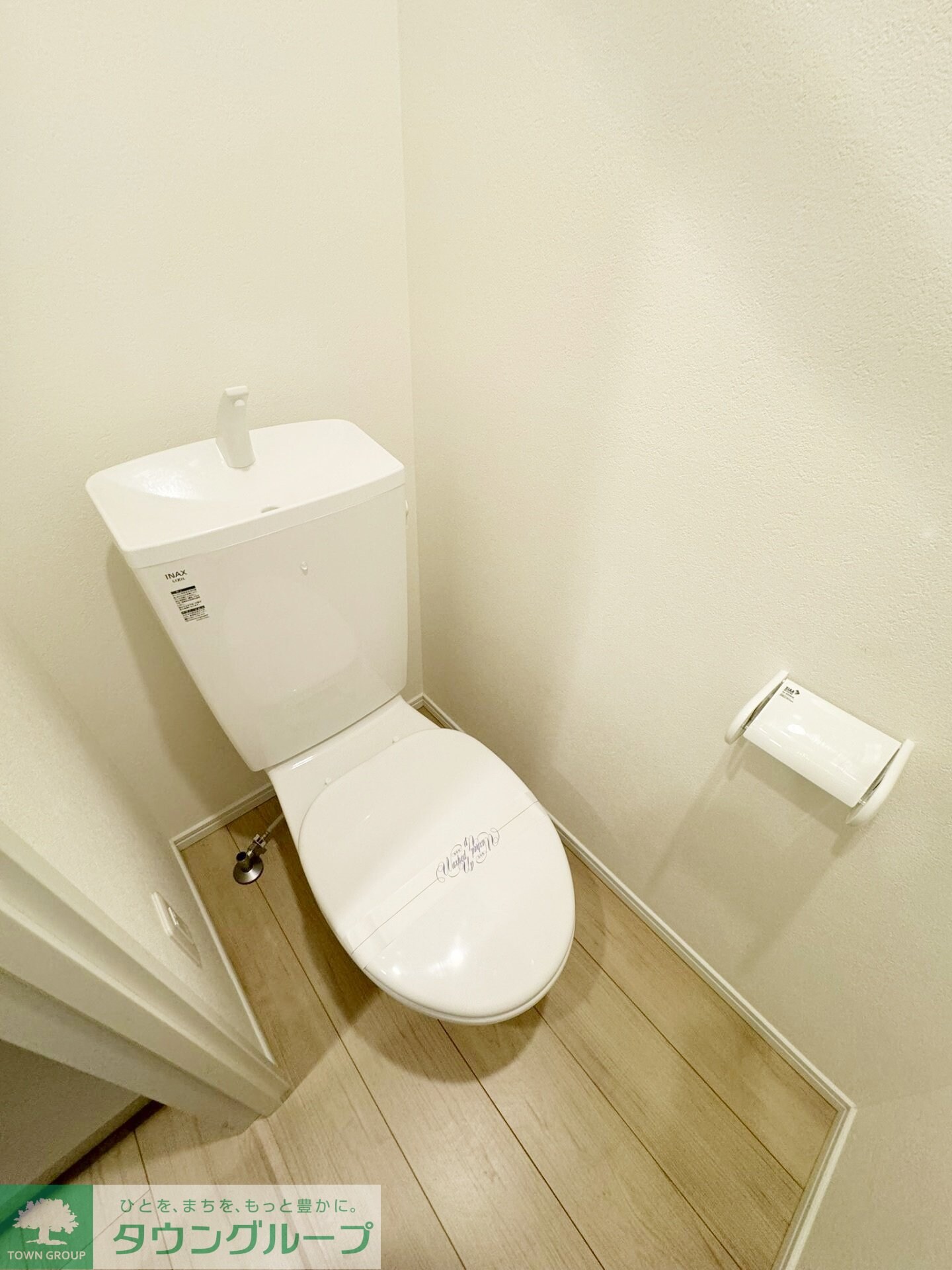 トスティナ新宿の物件内観写真