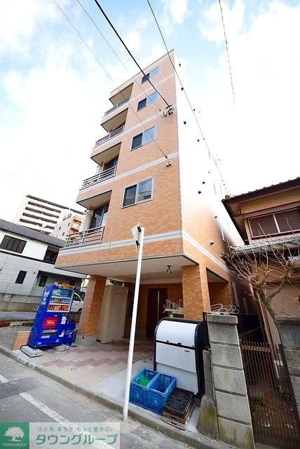 プラージュ登戸の物件外観写真