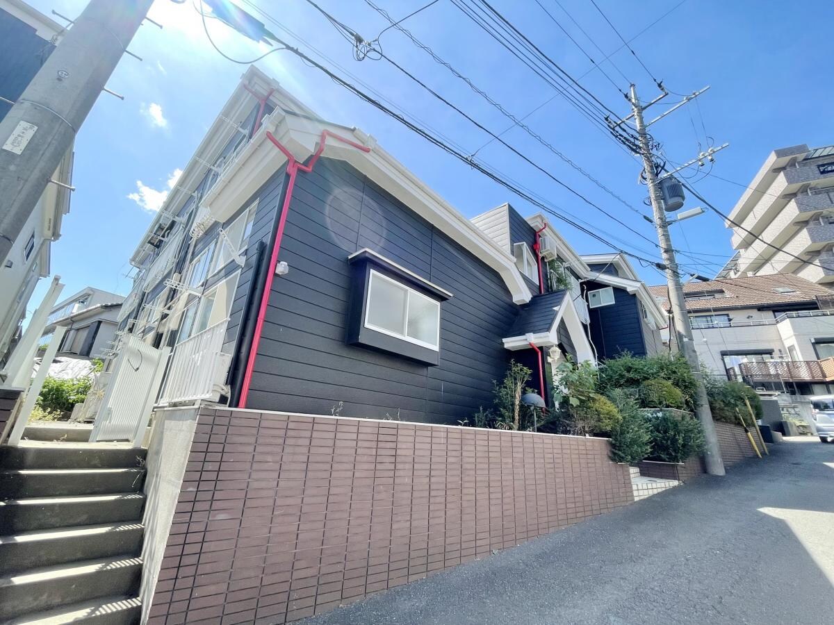 Reno所沢の物件外観写真