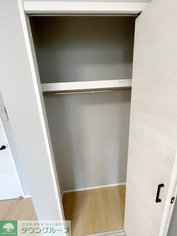 エフプレスト岸町の物件内観写真