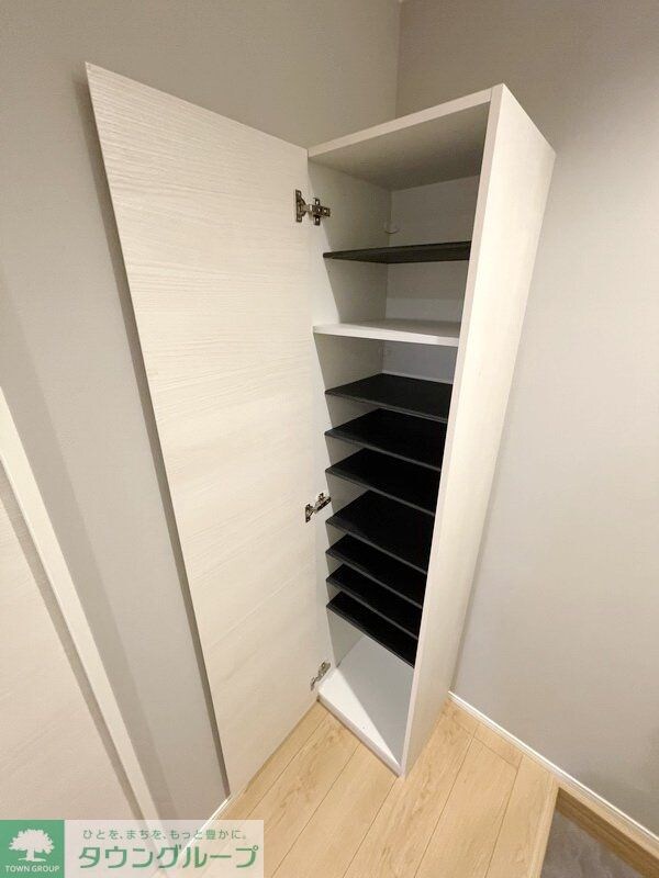 エフプレスト岸町の物件内観写真