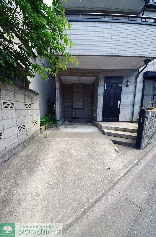 朝霞市仲町２丁目戸建の物件内観写真