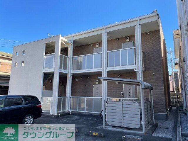 ジェルメ　アイＢの物件外観写真