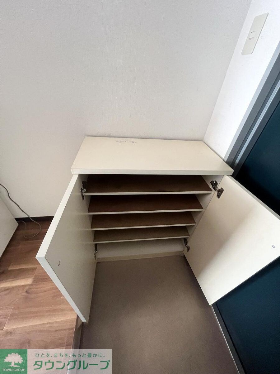 フラワーハイツＣ棟の物件内観写真