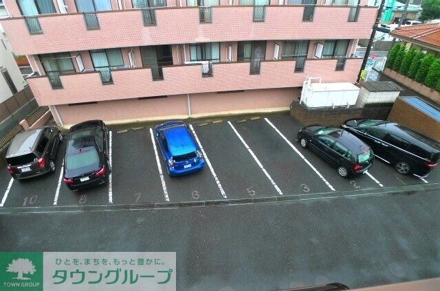 ヴィラトリアノンの物件内観写真