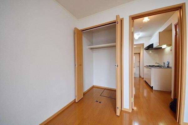 ルピナスIの物件内観写真