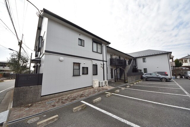 ロイヤルパークハウス大泉の物件外観写真