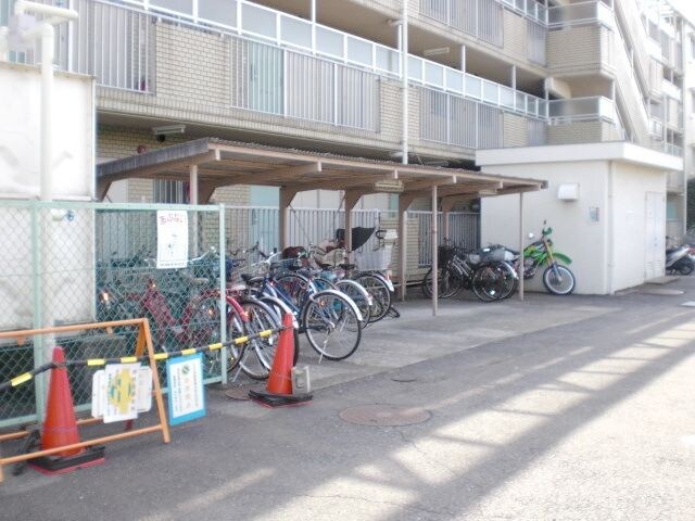 ジュノー・ムカイの物件内観写真