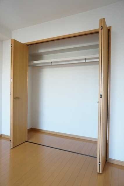 ラヴィアン　オランジュの物件内観写真