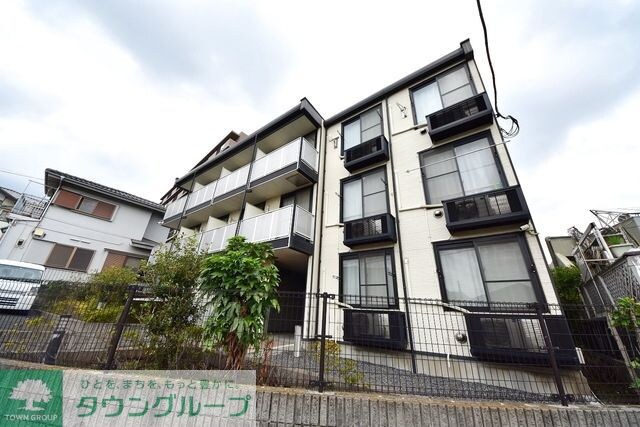 レオパレスププレの物件外観写真