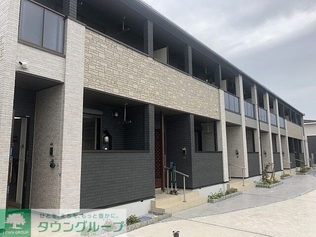 グランクレールＢの物件外観写真