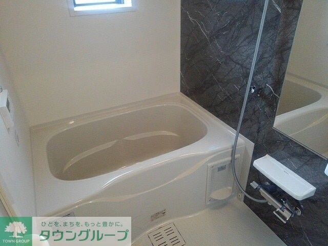 グランクレールＢの物件内観写真