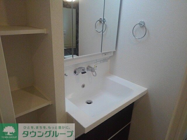 グランクレールＢの物件内観写真