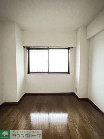 ロイヤルプレステージの物件内観写真