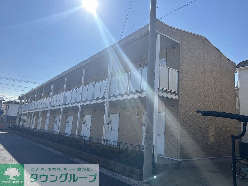 レオパレスコヅチIIIの物件外観写真