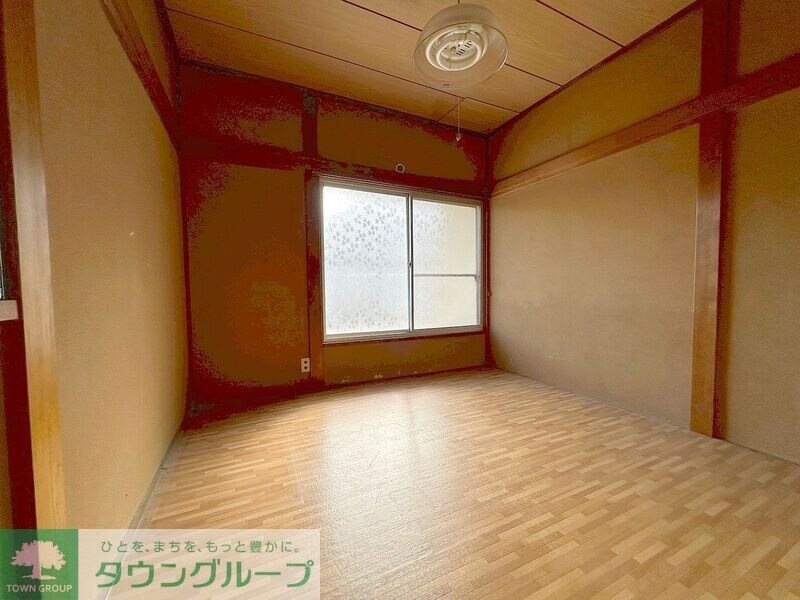 本町2丁目貸家の物件内観写真